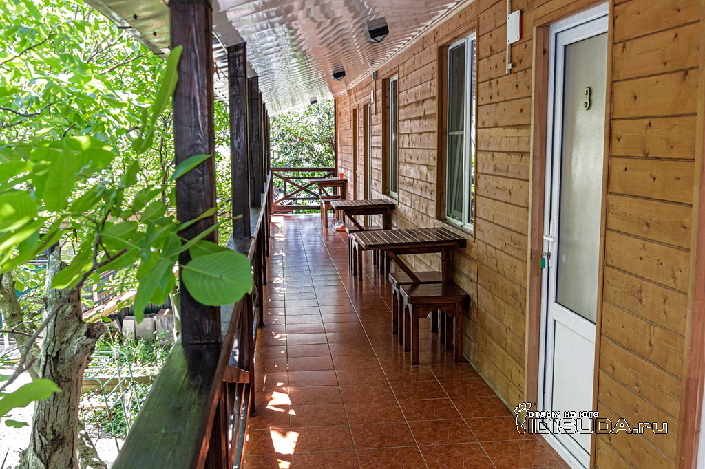 «Изюм» - гостевой дом - фотографии фотография