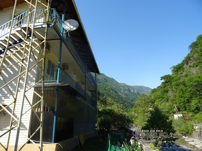 «Домик в ущелье» - гостевой дом - фотографии фотография