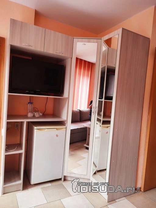 «Аквамарин» - гостевой дом - фотографии фотография