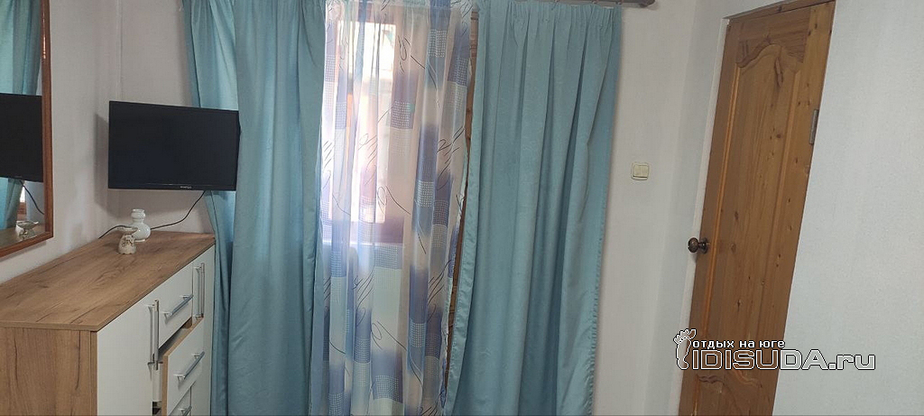 «У Михаила» - гостевой дом - фотографии фотография