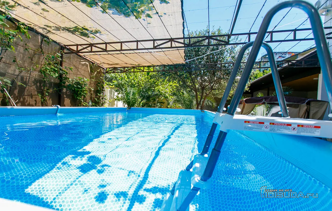 ����������