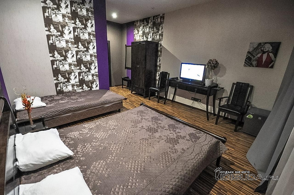 ����������