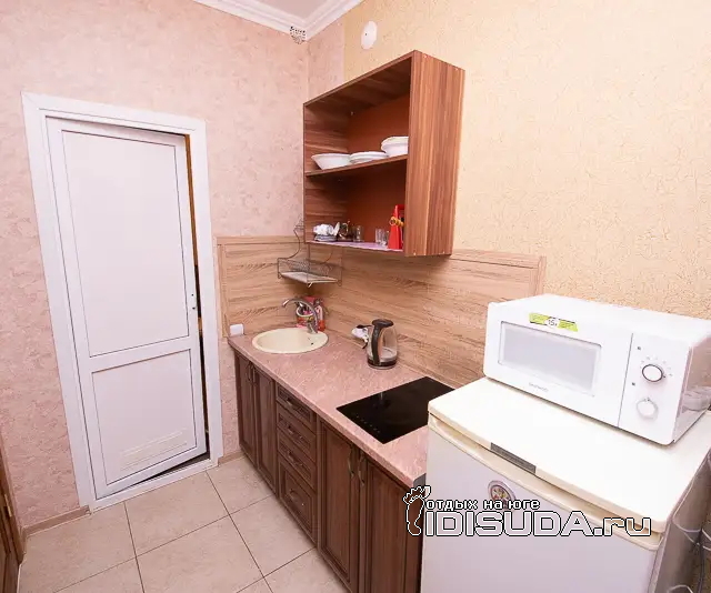 ����������