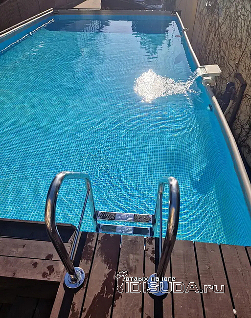 ����������