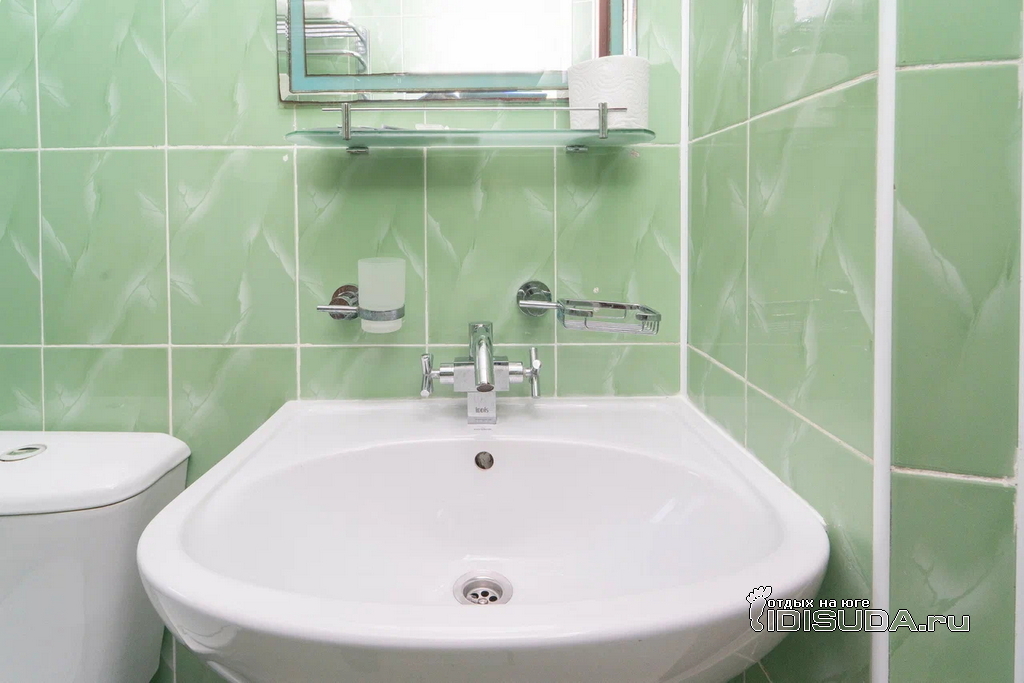 ����������