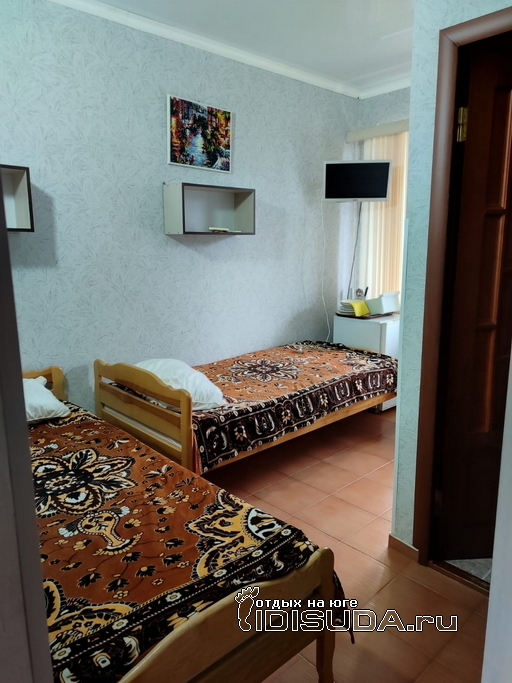 ����������