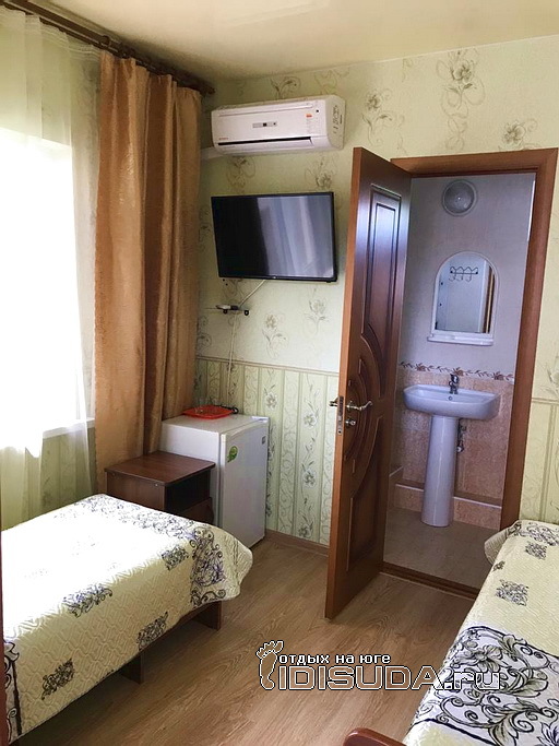 ����������