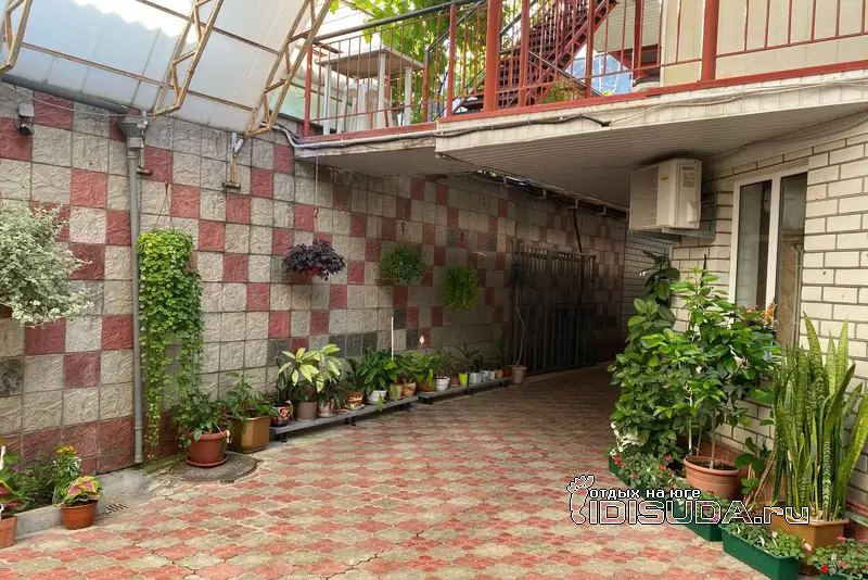 ����������