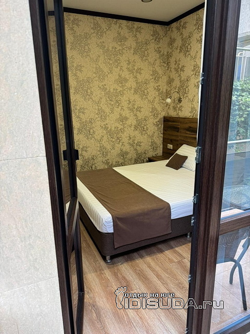 ����������