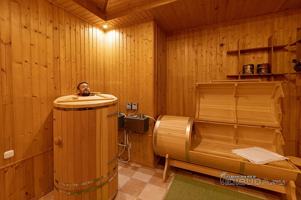 ����������