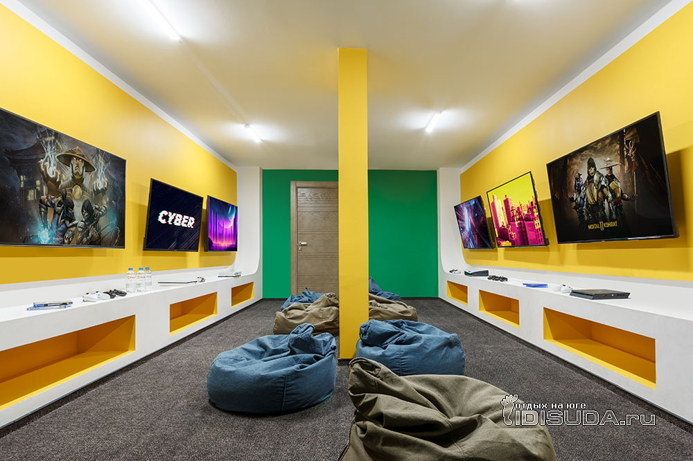 ����������