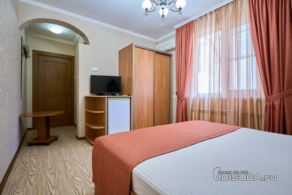 ����������