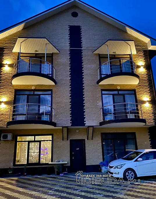 ����������