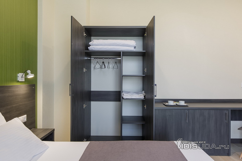 ����������