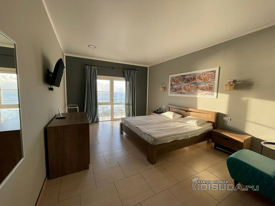 ����������