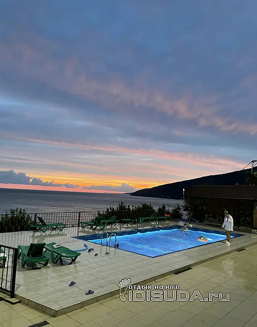 ����������