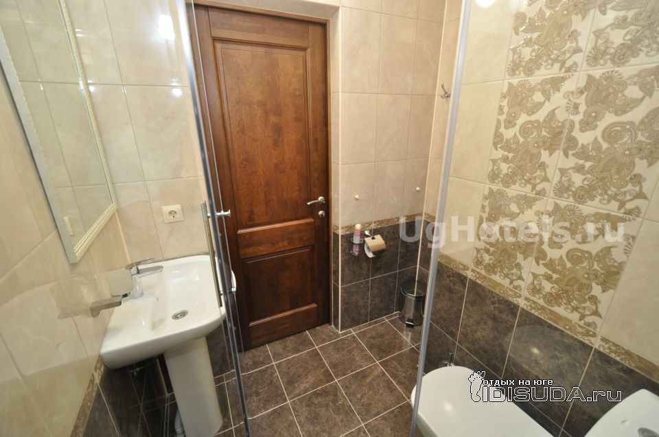 ����������