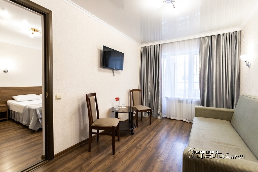 ����������