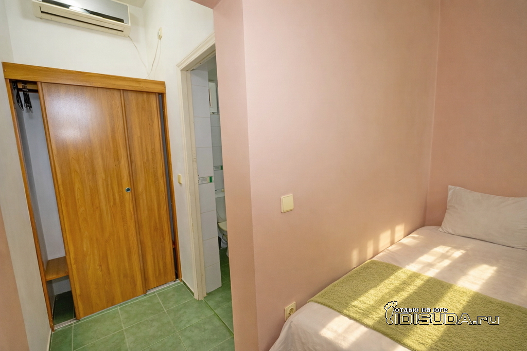 ����������