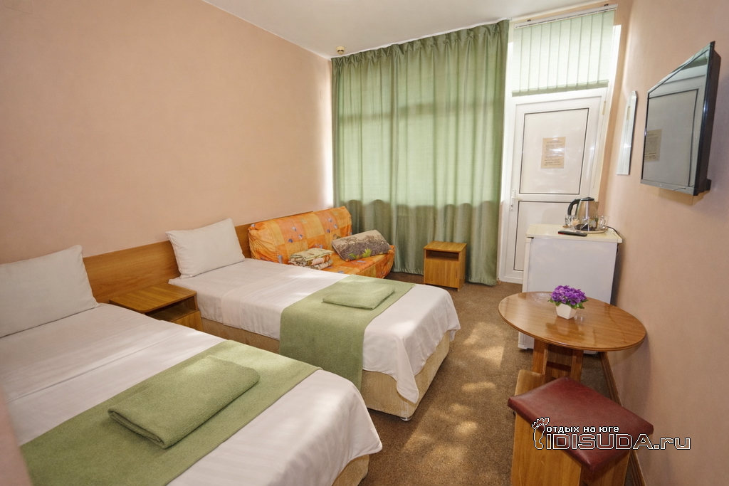 ����������