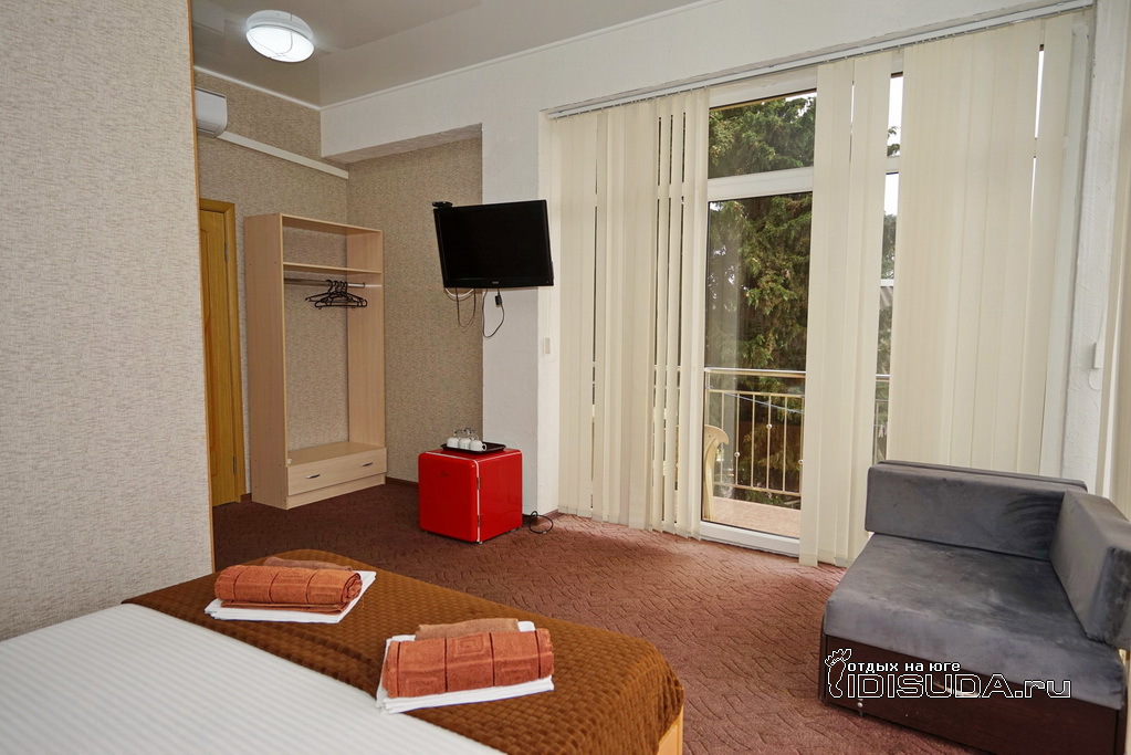 ����������