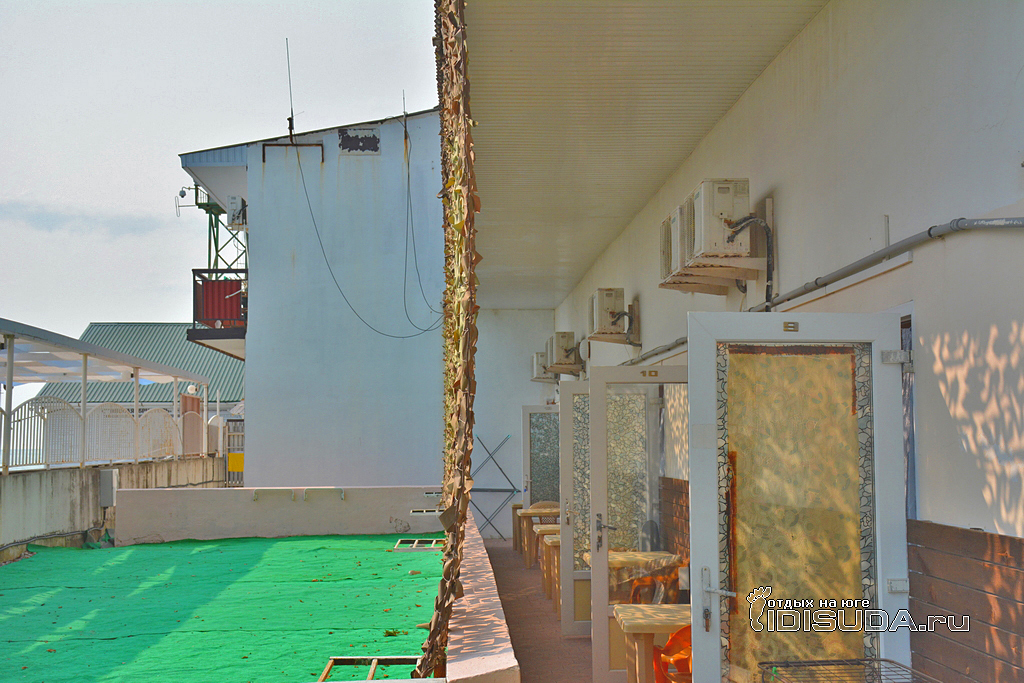 ����������