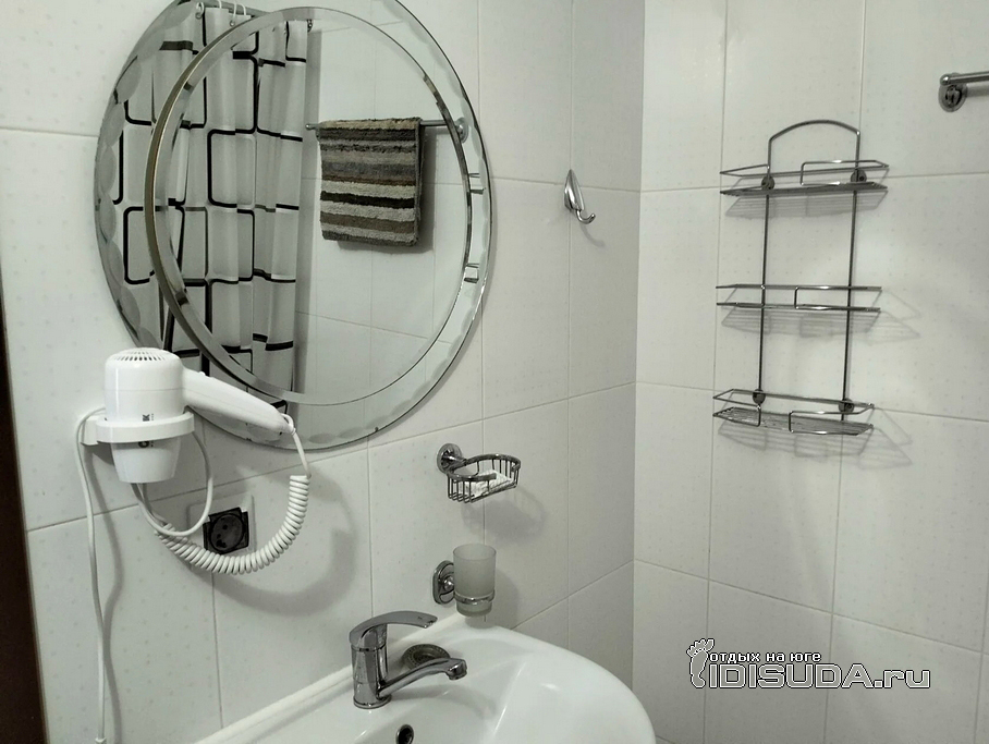 ����������