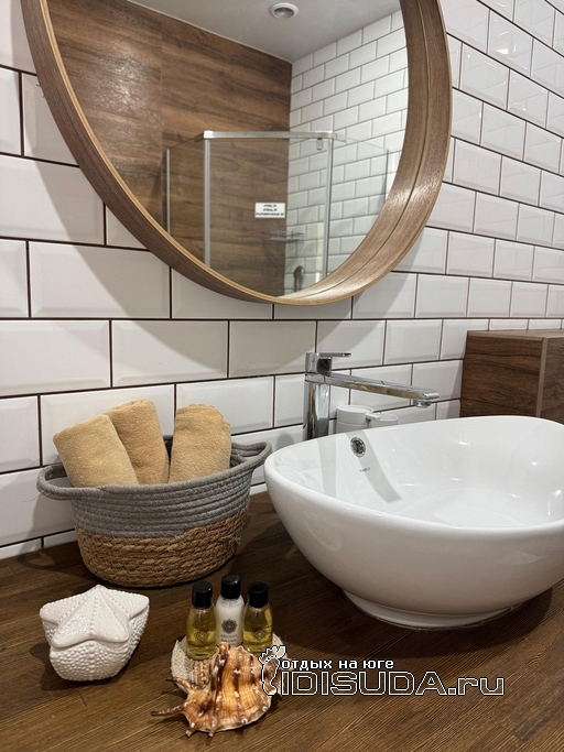 ����������