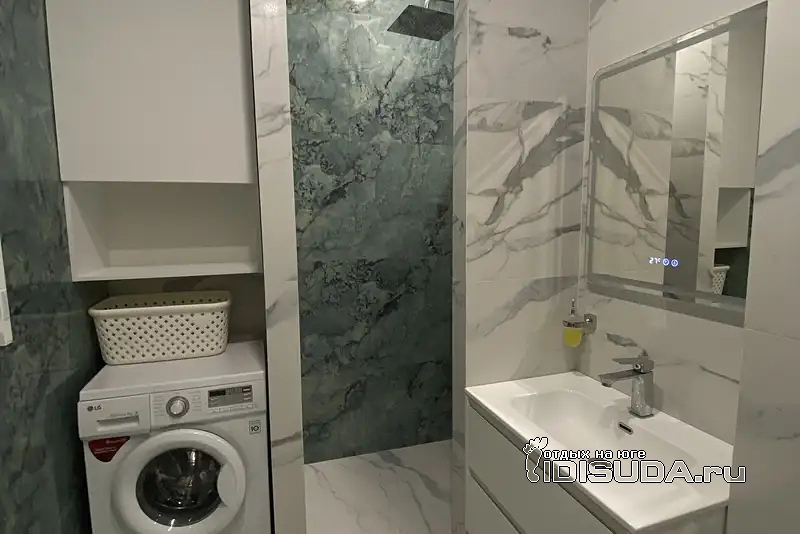 ����������