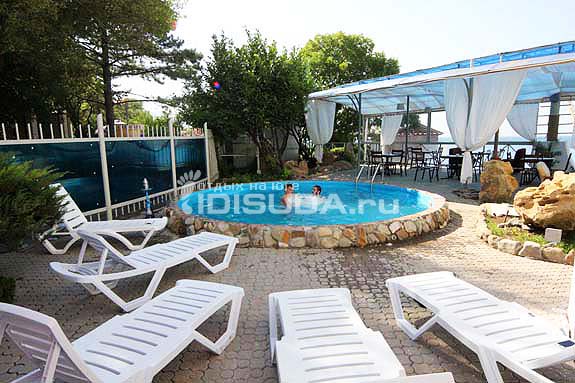 ����������