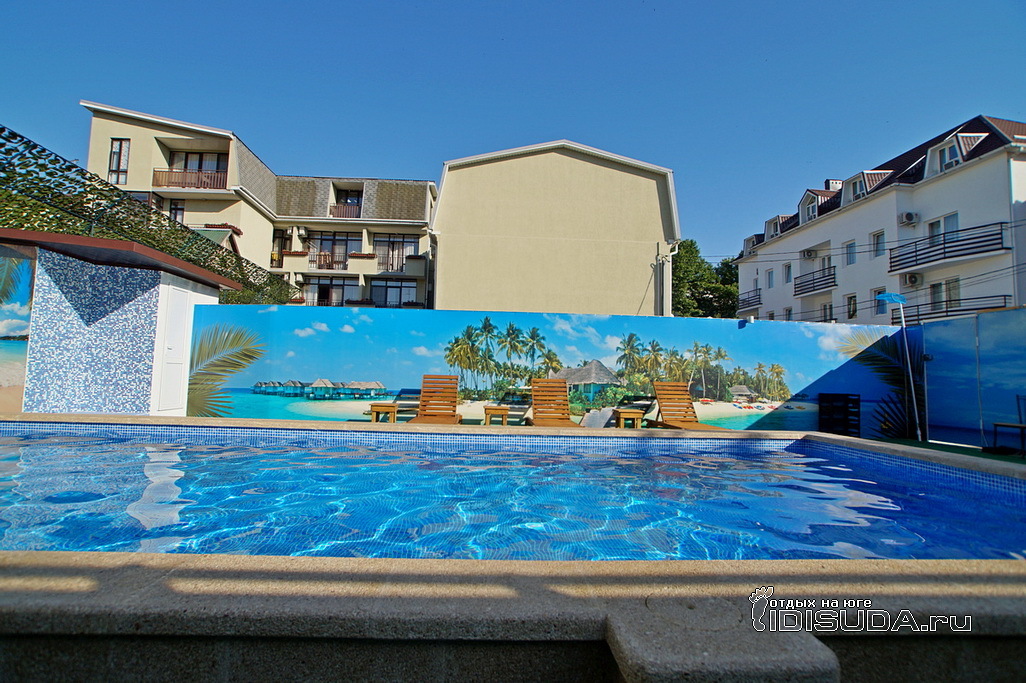 ����������