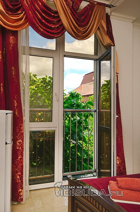 ����������